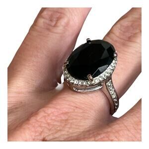 Vintage Black Faceted Center Silver Tone Cocktail Ring Size 7